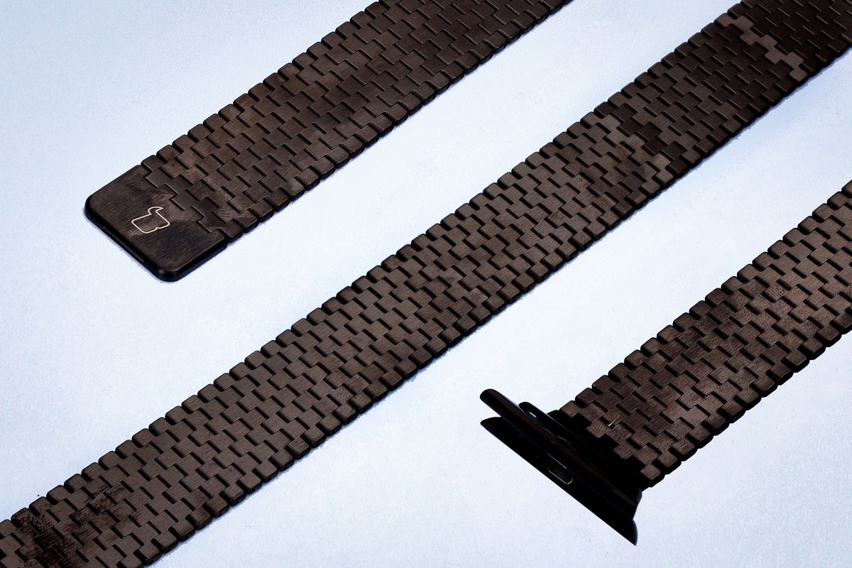 Zbliżenie na materiał paska Bizon Strap Watch Titanium