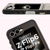 Etui z pierścieniem magnetycznym Bizon Case Eclipse do Galaxy Z Flip7 FE / Z Flip6, przydymione z czarną ramką