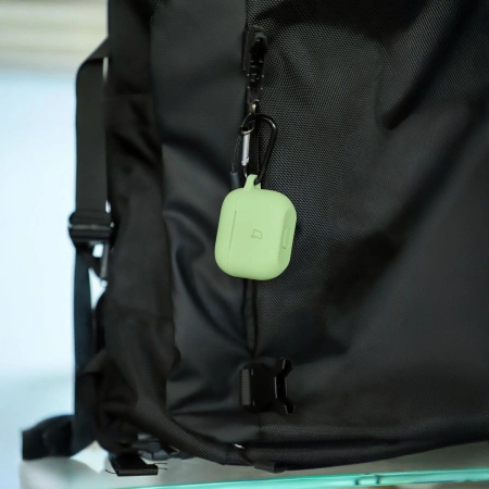 Silikonowe etui z karabińczykiem Bizon Case Headphone Silicone do AirPods 3, jasnozielone