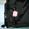 Silikonowe etui z karabińczykiem Bizon Case Headphone Silicone do AirPods Pro 2, jasnoróżowe