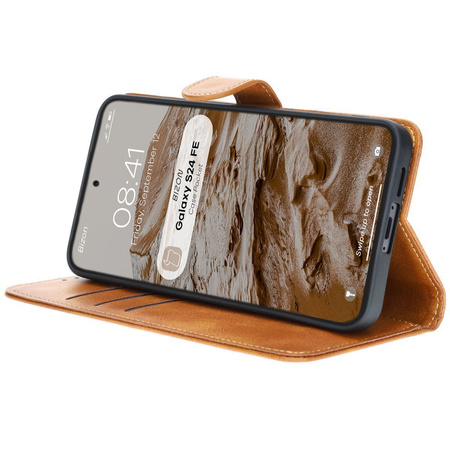 Etui z klapką Bizon Case Pocket do Galaxy S24 FE, brązowe