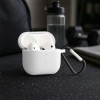 Silikonowe etui z karabińczykiem Bizon Case Headphone Silicone do AirPods 3, białe