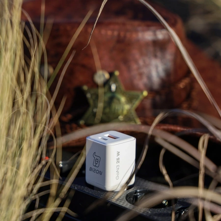 Ładowarka sieciowa Bizon Charger VT-25B, 25 W, USB-C PD, USB-A QC 4.0, GAN3, biała